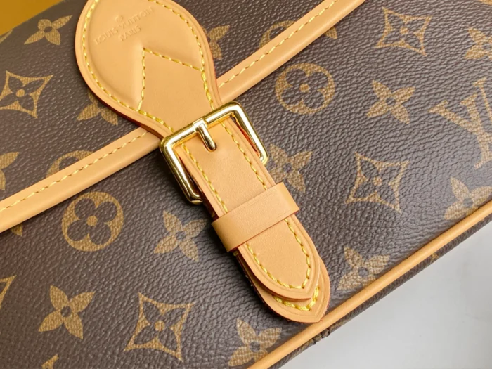 Louis Vuitton Diane Bag - Image 5