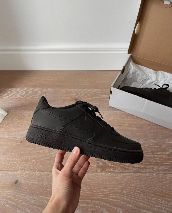 Nike Air Force 1 - Image 5