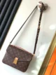 Louis Vuitton Pochette Métis - Image 7