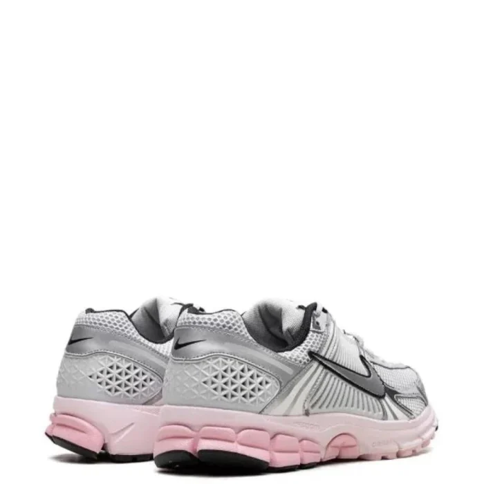 Nike Zoom Vomero 5 - Image 24