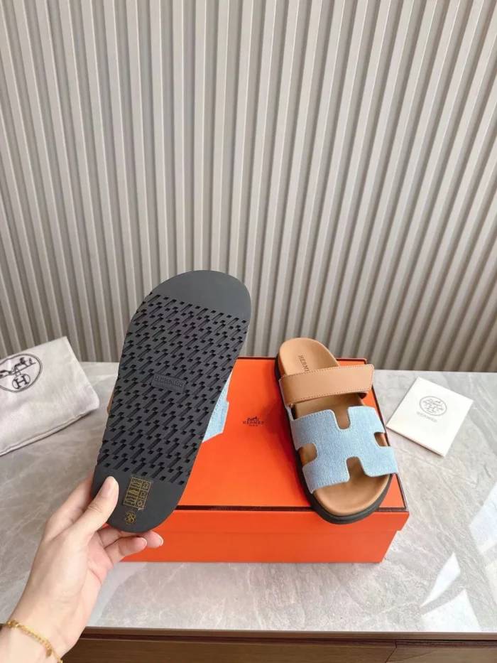 Hermès Chypre Sandal - Image 5