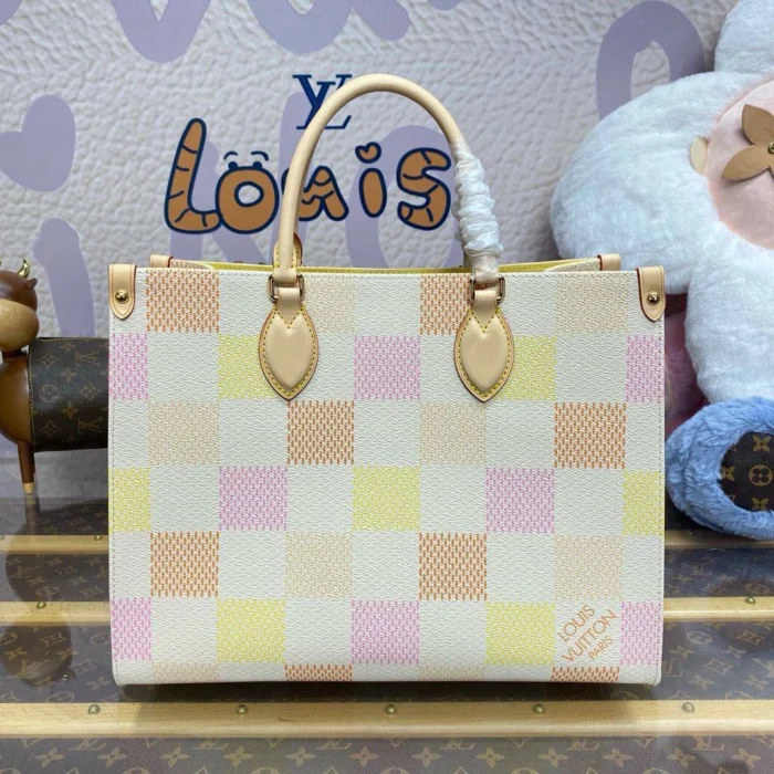 Louis Vuitton OnTheGo MM - Image 4