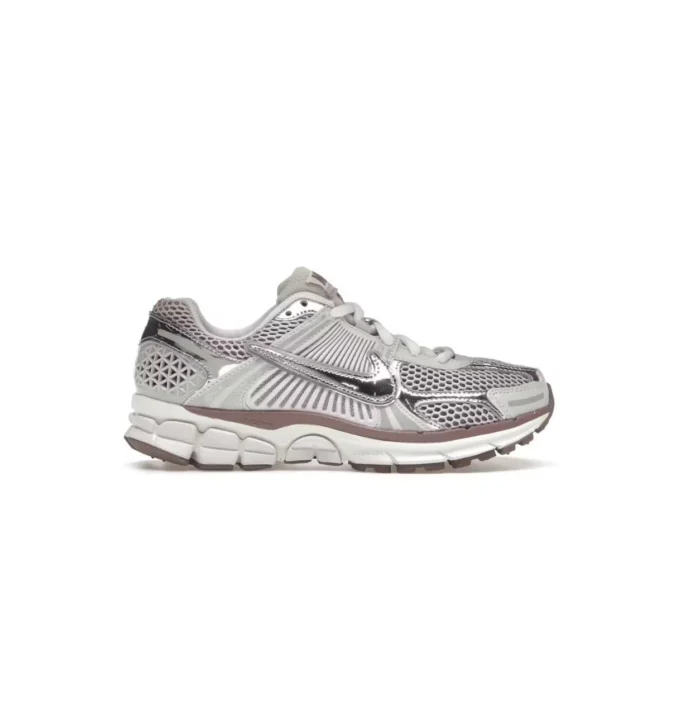 Nike Zoom Vomero 5 - Image 29
