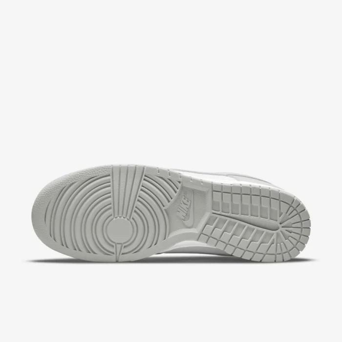 Nike Dunk Low - Image 2