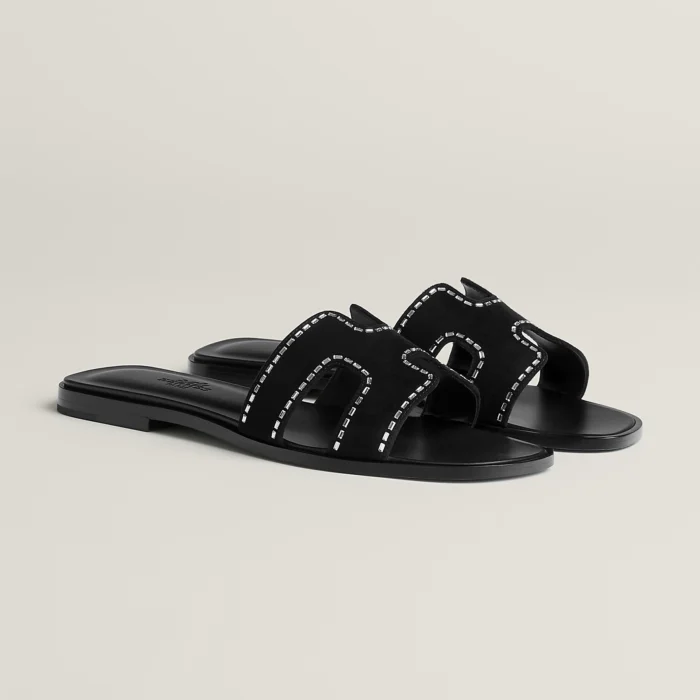 Hermès Oran Sandal with rhinestone detailing - Image 3